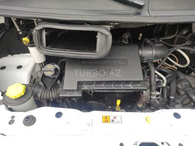 Ford Transit-2