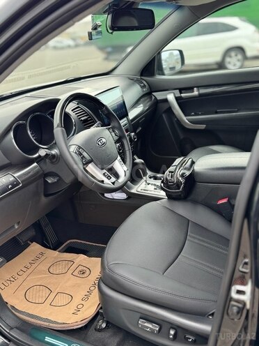 Kia Sorento 2011, 200,000 km - 2.0 l - Bakı
