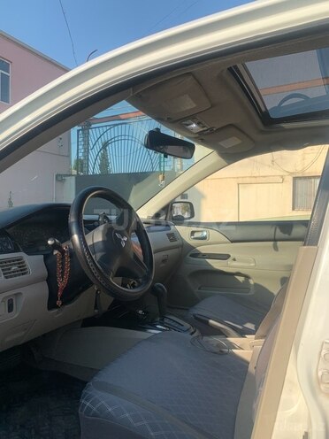 Mitsubishi Lancer 2006, 310,000 km - 1.6 l - Bakı