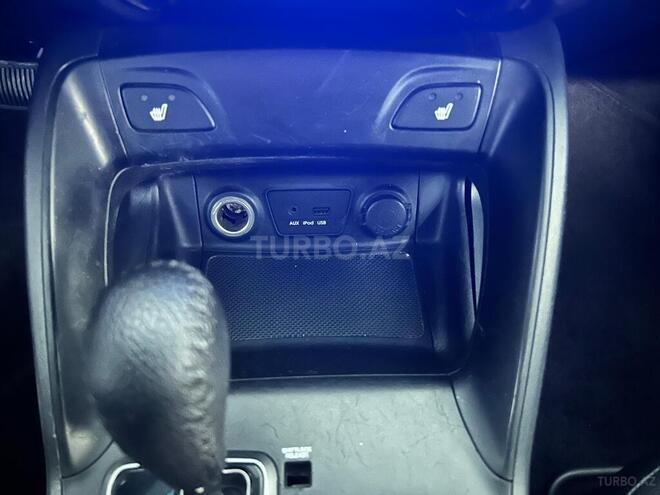 Hyundai ix35 2010, 144,700 km - 2.0 l - Bakı
