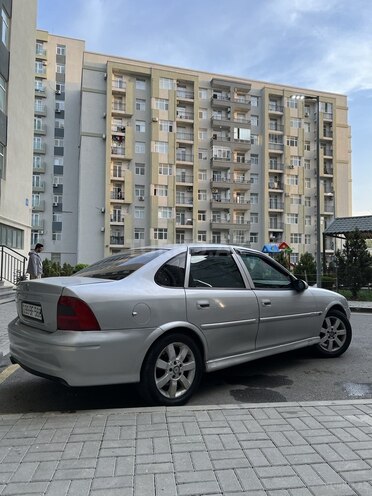 Opel Vectra-8