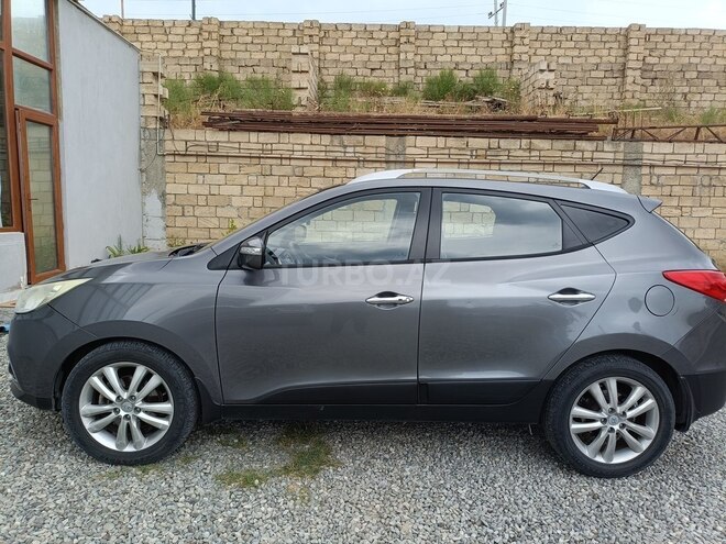 Hyundai ix35 2010, 200,000 km - 2.0 l - Bakı