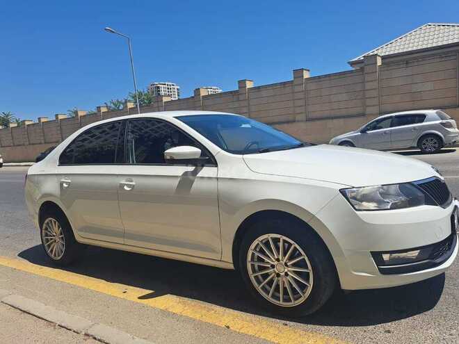Skoda Rapid 2019, 97,000 km - 1.0 л - Bakı
