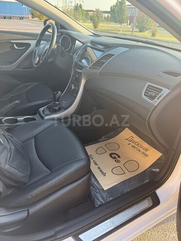 Hyundai Avante 2013, 182,000 km - 1.6 l - Bakı