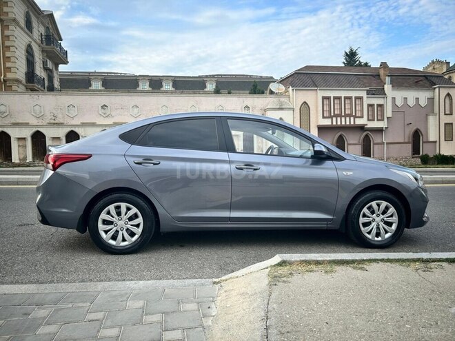 Hyundai Accent 2018, 117,530 km - 1.6 л - Bakı