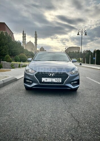 Hyundai Accent 2018, 117,530 km - 1.6 л - Bakı