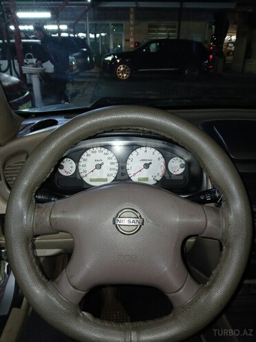 Nissan Sunny 2007, 289,000 km - 1.3 л - Gəncə