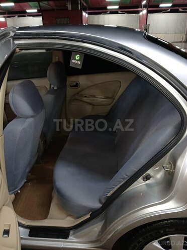 Nissan Sunny 2007, 289,000 km - 1.3 л - Gəncə