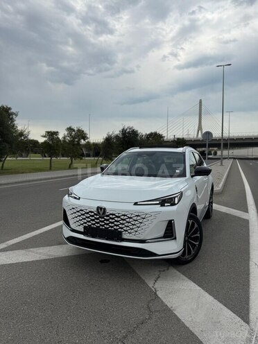 Changan CS 55 Plus 2025, 0 km - 1.5 л - Bakı