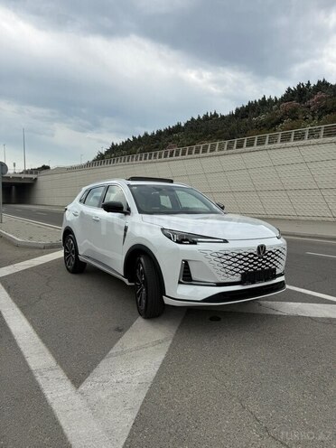 Changan CS 55 Plus 2025, 0 km - 1.5 л - Bakı