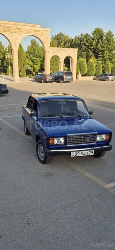 LADA (VAZ) 2107-1