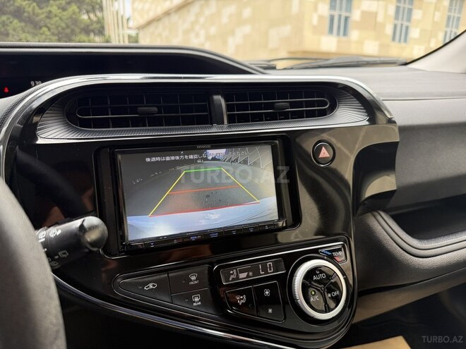 Toyota Aqua 2019, 27,819 km - 1.5 л - Bakı