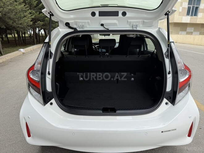 Toyota Aqua 2019, 27,819 km - 1.5 л - Bakı