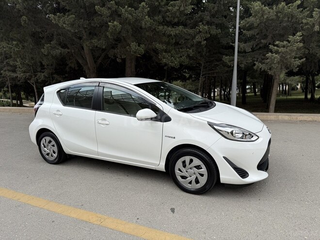 Toyota Aqua 2019, 27,819 km - 1.5 л - Bakı