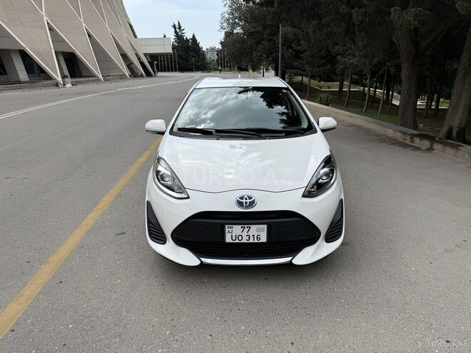 Toyota Aqua 2019, 27,819 km - 1.5 л - Bakı