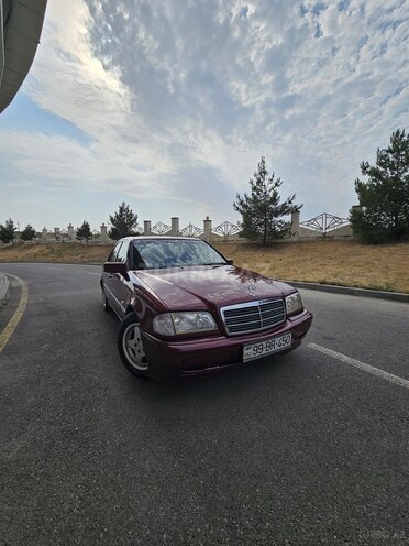 Mercedes C 200 1999, 259,200 km - 2.0 l - Bakı