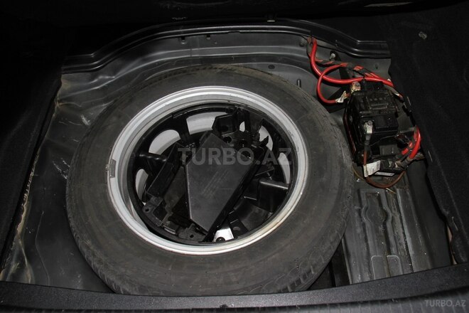 Mercedes E 200 d 2013, 323,541 km - 2.0 l - Bakı
