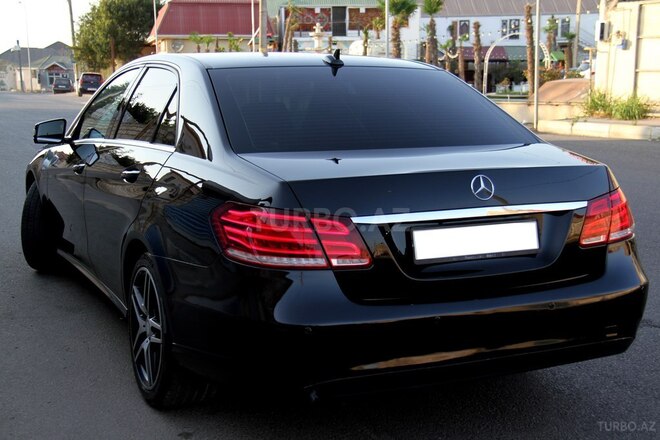 Mercedes E 200 d 2013, 323,541 km - 2.0 l - Bakı