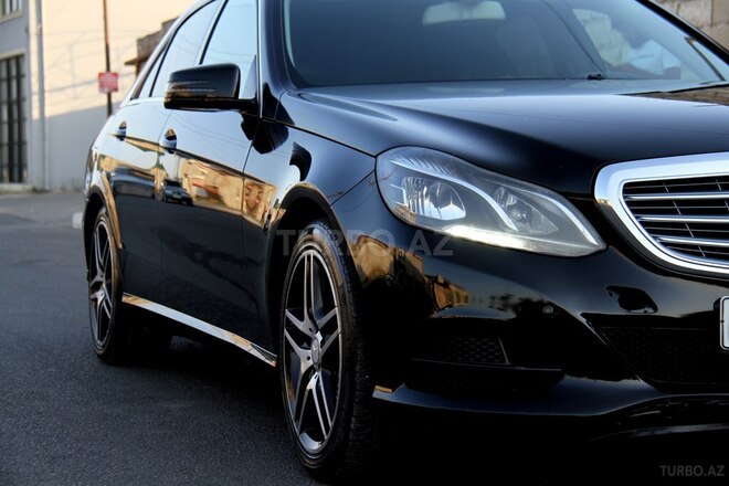 Mercedes E 200 d 2013, 323,541 km - 2.0 l - Bakı