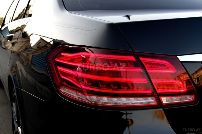 Mercedes E 200 d 2013, 323,541 km - 2.0 l - Bakı