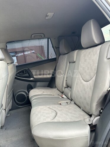 Toyota RAV4 2012, 180,000 km - 2.4 л - Bakı