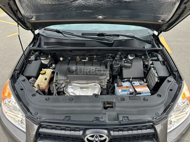 Toyota RAV4 2012, 180,000 km - 2.4 л - Bakı