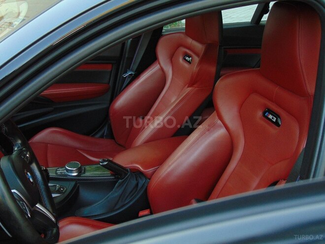 BMW M3-16