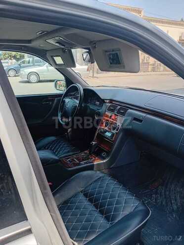 Mercedes E 270 2000, 375,000 km - 2.7 l - Ağdam