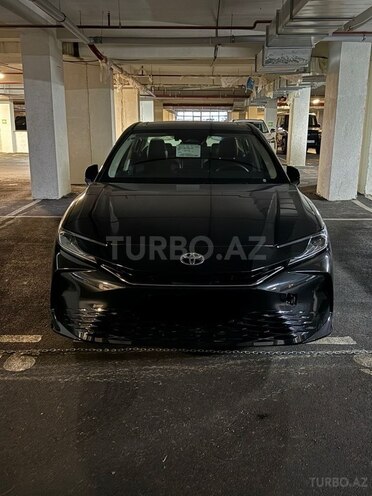 Toyota Camry-1