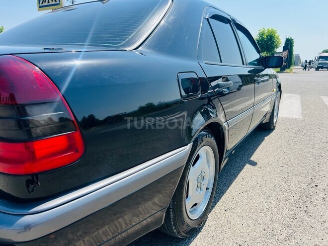 Mercedes C 200 1998, 270,000 km - 2.0 l - Tovuz