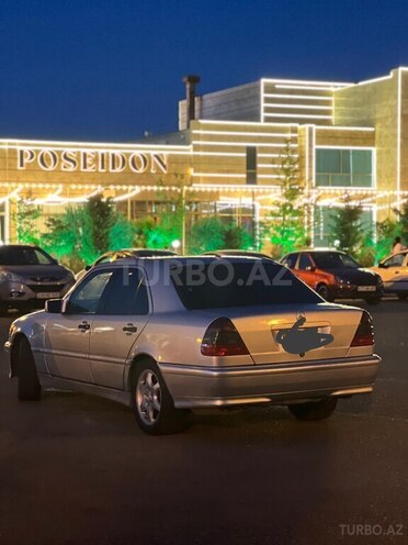 Mercedes C 230-5