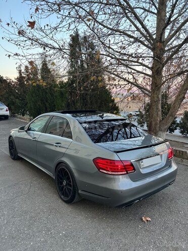 Mercedes E 220 2014, 230,000 km - 2.0 l - Naxçıvan
