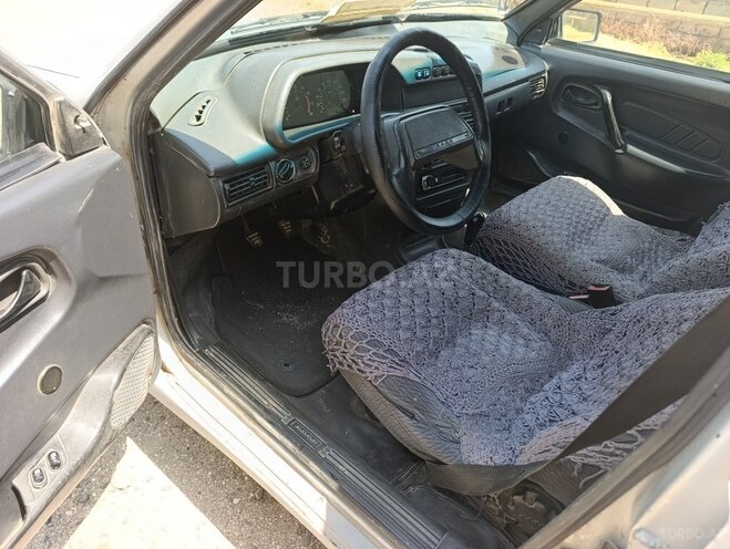 LADA (VAZ) 21099 2002, 398,765 km - 1.6 л - Salyan