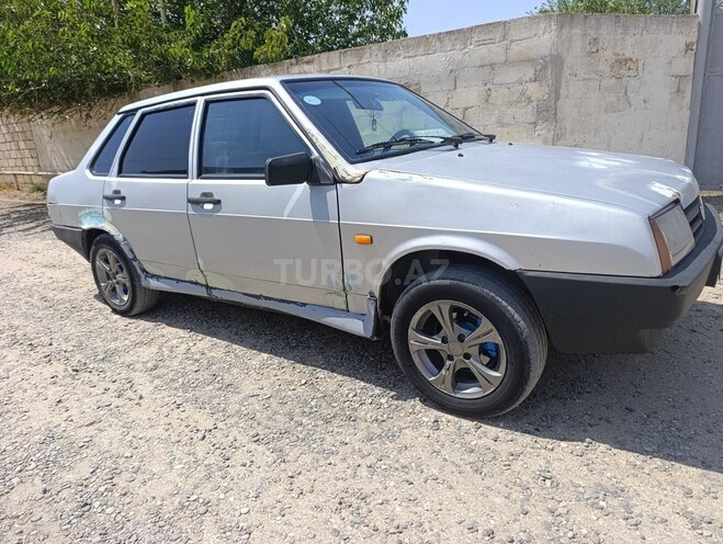 LADA (VAZ) 21099 2002, 398,765 km - 1.6 л - Salyan