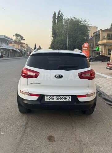 Kia Sportage 2012, 216,000 km - 2.0 l - Bakı