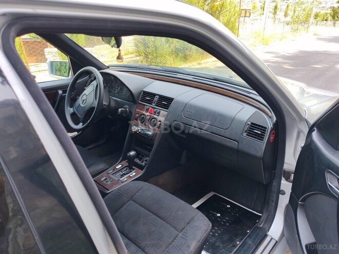 Mercedes C 180 1998, 451,200 km - 1.8 л - Şəki