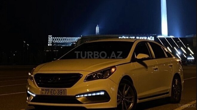 Hyundai Sonata-2