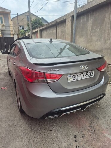 Hyundai Elantra 2011, 257,495 km - 1.8 l - Bakı