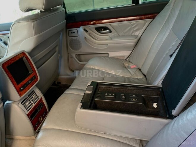 BMW 740 2000, 274,000 km - 3.9 l - Bakı