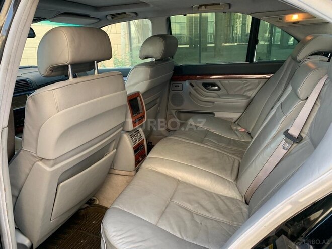 BMW 740 2000, 274,000 km - 3.9 l - Bakı