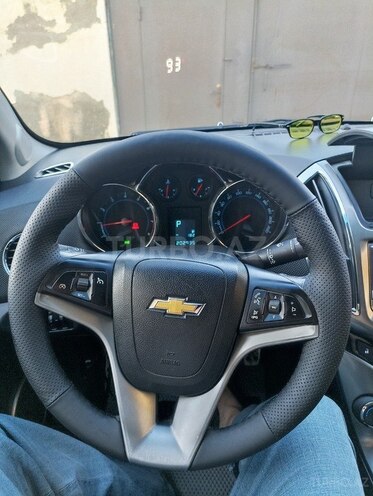 Chevrolet Cruze-2