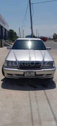 Mercedes C 240-1