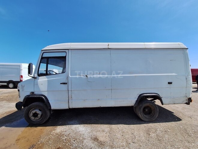 Mercedes Vario 1990, 100,000 km - 4.0 l - Bakı