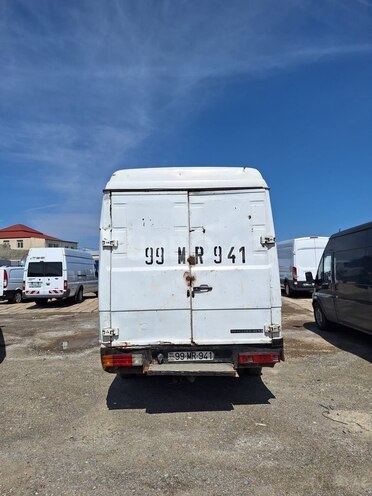 Mercedes Vario 1990, 100,000 km - 4.0 l - Bakı