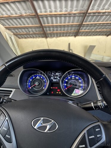 Hyundai Elantra 2015, 138,000 km - 1.8 л - Gəncə