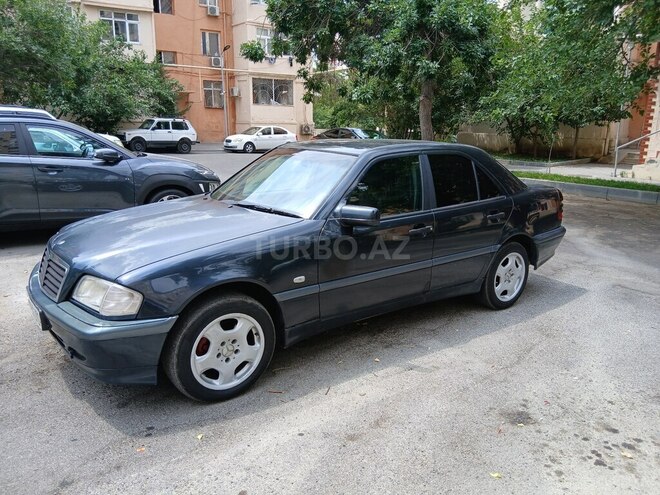 Mercedes C 220 d 2000, 524,000 km - 2.2 л - Bakı
