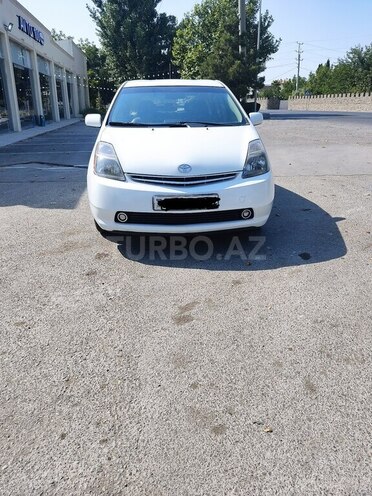 Toyota Prius 2009, 215,000 km - 1.5 л - Bərdə