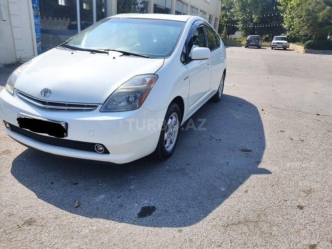 Toyota Prius 2009, 215,000 km - 1.5 л - Bərdə