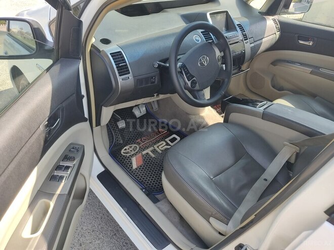 Toyota Prius 2009, 215,000 km - 1.5 л - Bərdə