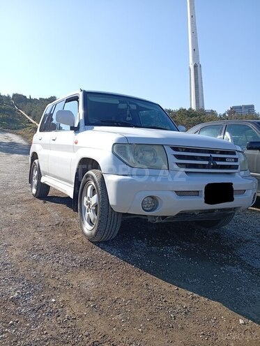 Mitsubishi Pajero io 2001, 246,000 km - 2.0 l - Bakı